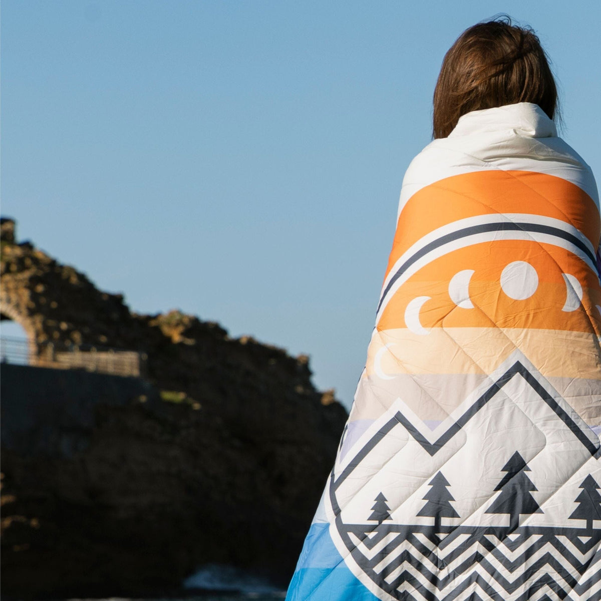 Voited Fleece Outdoor Camping Blanket - Camp Vibes Powder