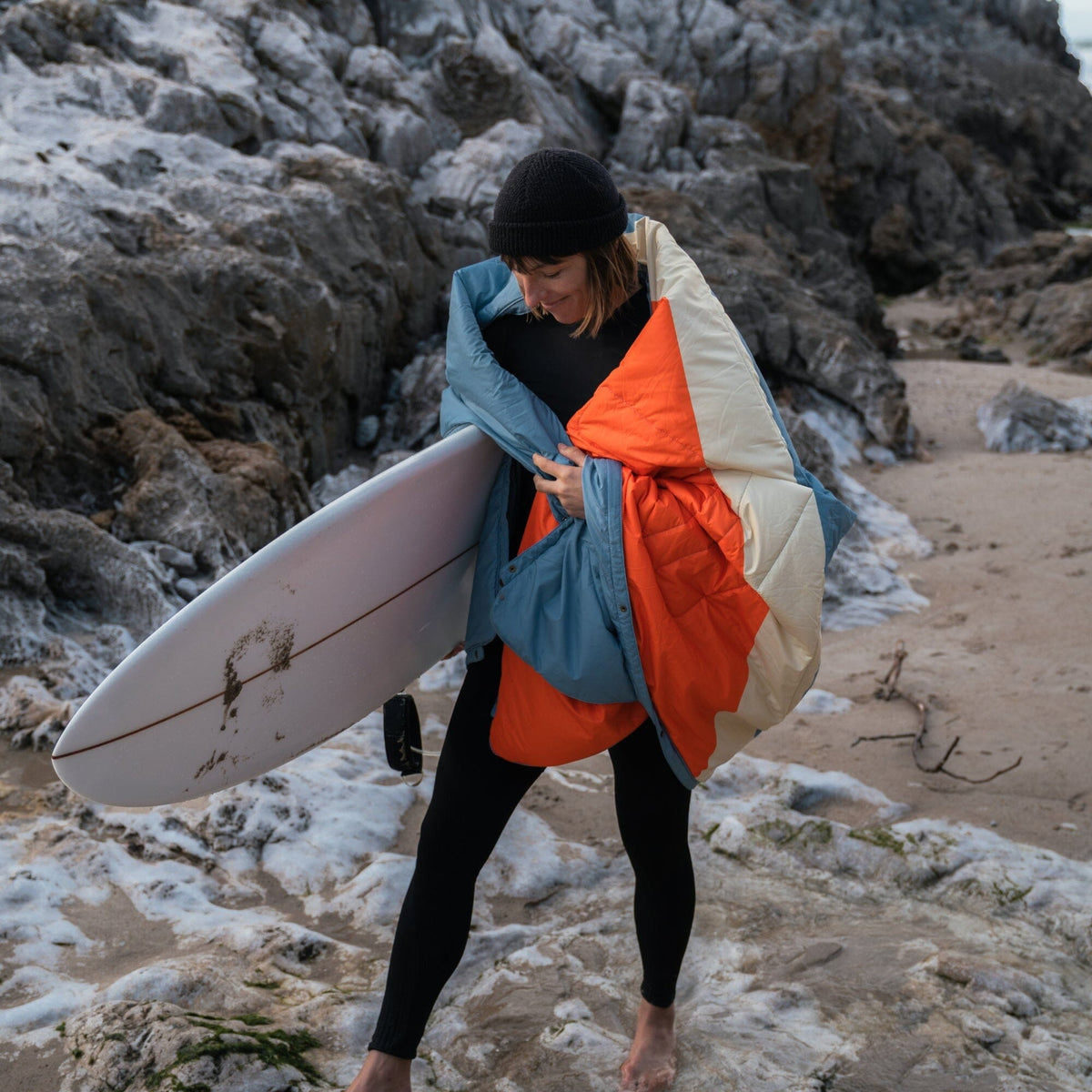 Voited Cloudtouch™ Indoor/Outdoor Camping Blanket - Flag