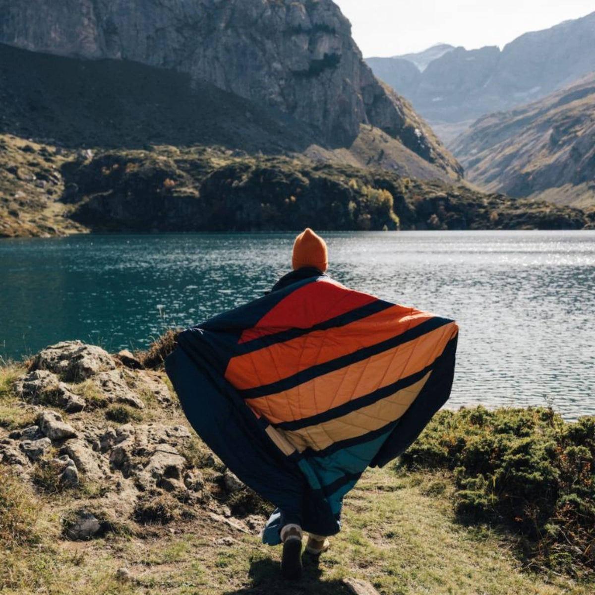 Voited Cloudtouch™ Indoor/Outdoor Camping Blanket - Sunset Stripes