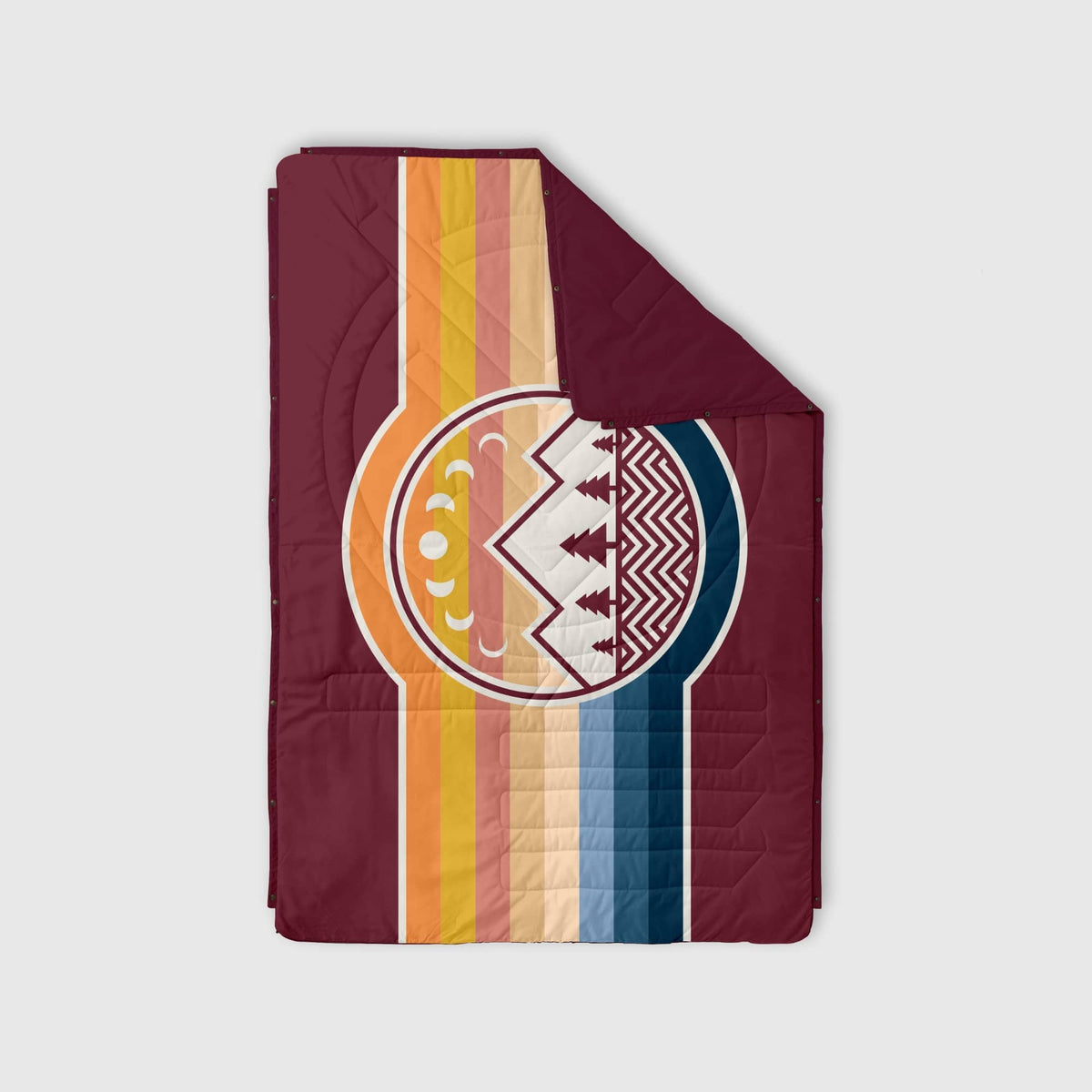 Voited Recycled Ripstop Outdoor Camping Blanket - Camp Vibes / Berry