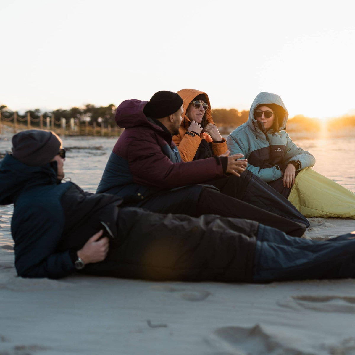 Voited Premium Wearable Sleeping Bag For Camping, Vanlife & Indoor - Cardinal / Navy / Black