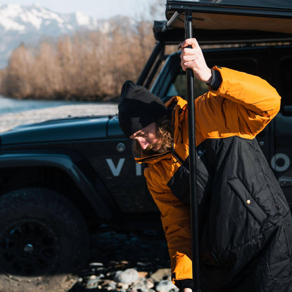 Voited Premium Wearable Sleeping Bag For Camping, Vanlife & Indoor - Desert / Black / Navy