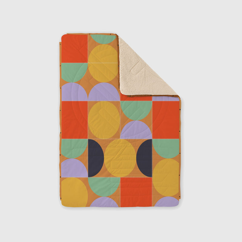 Voited Cloudtouch™ Indoor/Outdoor Camping Blanket - Blushing Peach