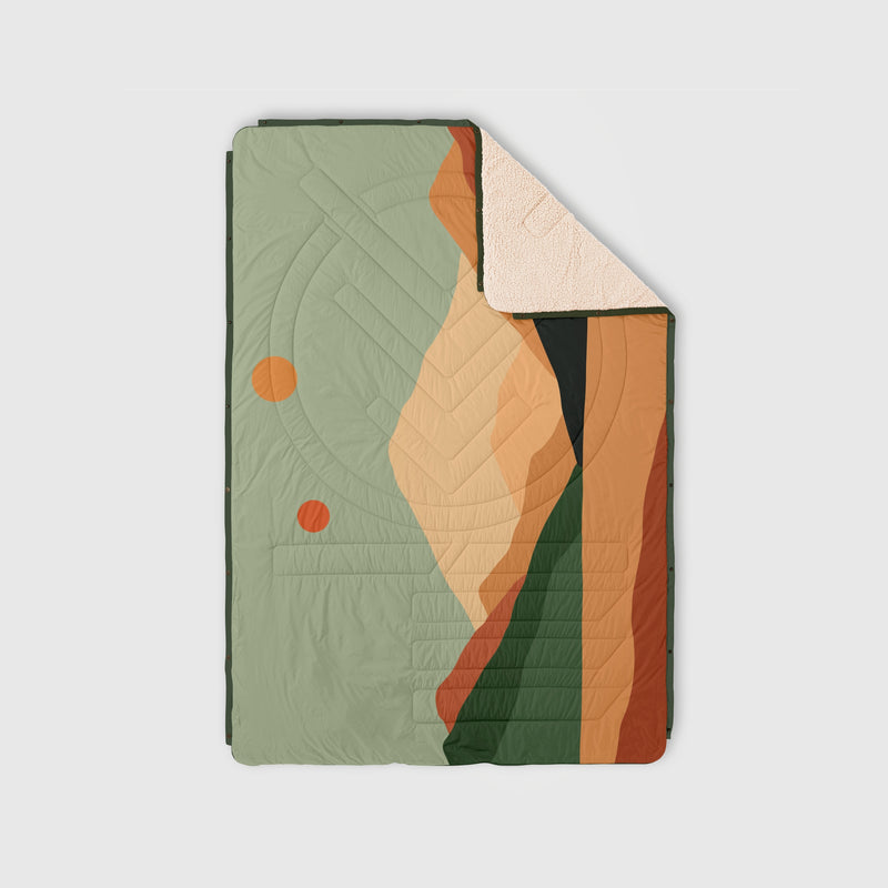 Voited Cloudtouch™ Indoor/Outdoor Camping Blanket - Jasper/Tree Green