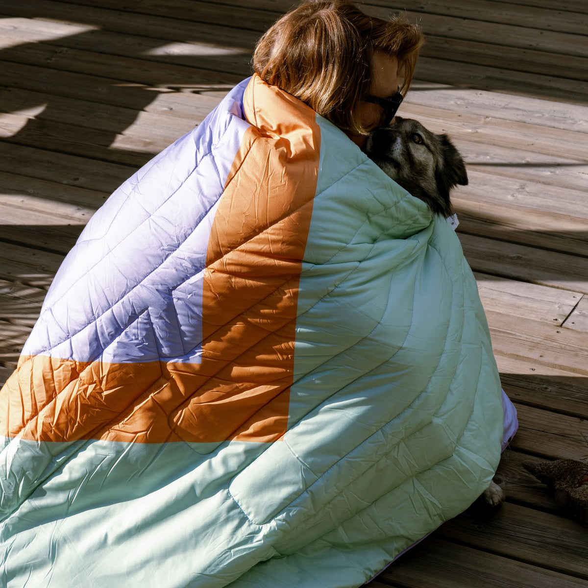 Voited Cloudtouch™ Indoor/Outdoor Camping Blanket - Spring Break