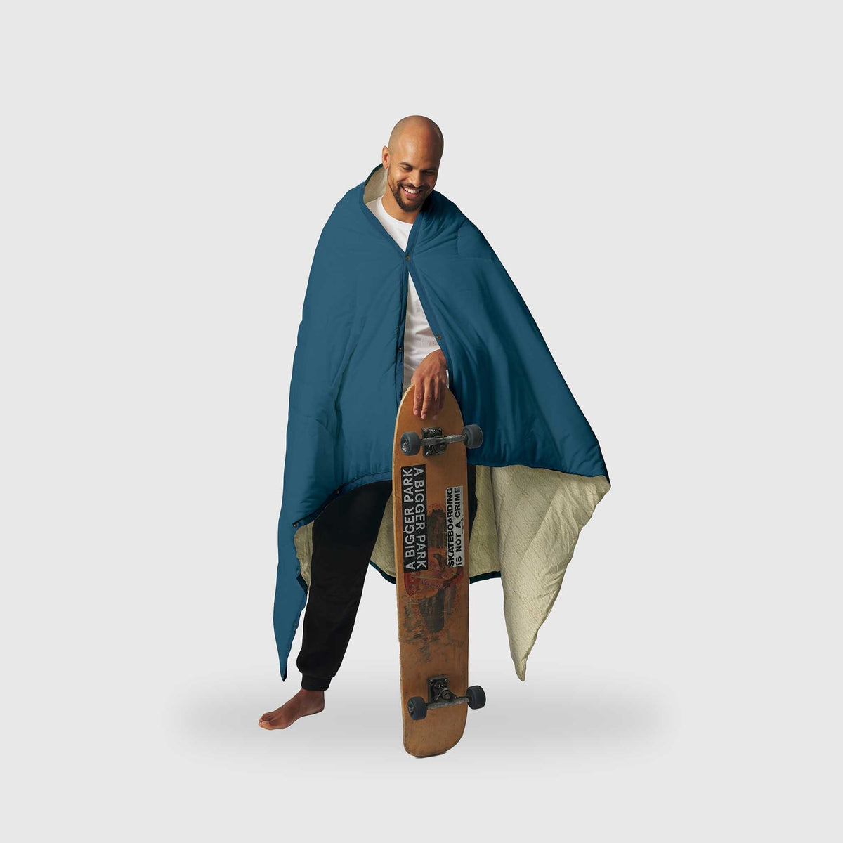 Voited Cloudtouch™ Indoor/Outdoor Camping Blanket - Blue Steel