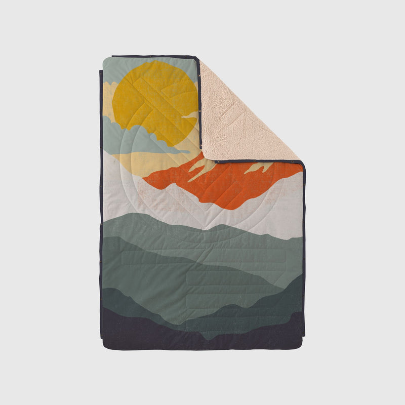 Voited Cloudtouch™ Indoor/Outdoor Camping Blanket - Nomadnext