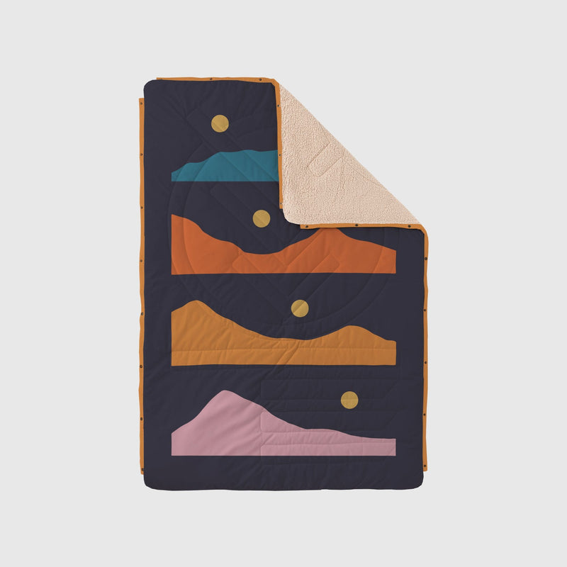 Voited Cloudtouch™ Indoor/Outdoor Camping Blanket - Trailtrekker