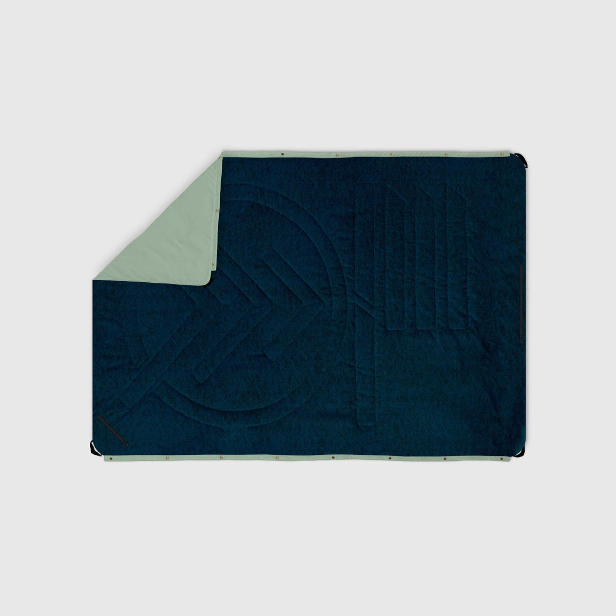 Voited Compact Picnic & Beach Blanket - Ocean Navy / Cameo Green