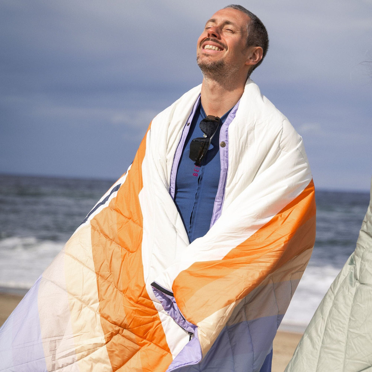 Voited Recycled Ripstop Outdoor Camping Blanket - Camp Vibes Powder