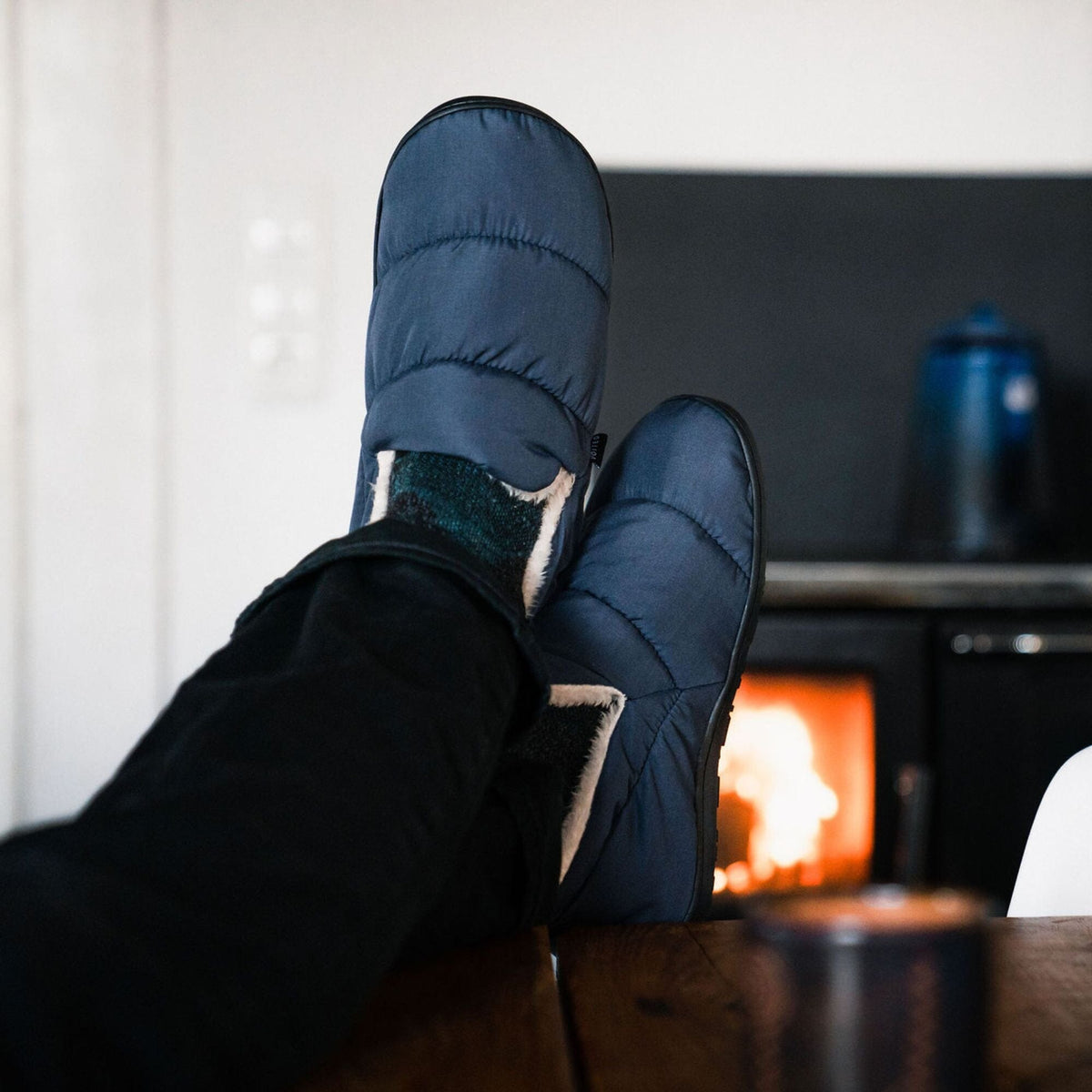 Voited Cloudtouch™ Slipper - Lightweight, Indoor/Outdoor Fleece-Lined Camping Slippers - Ocean Navy