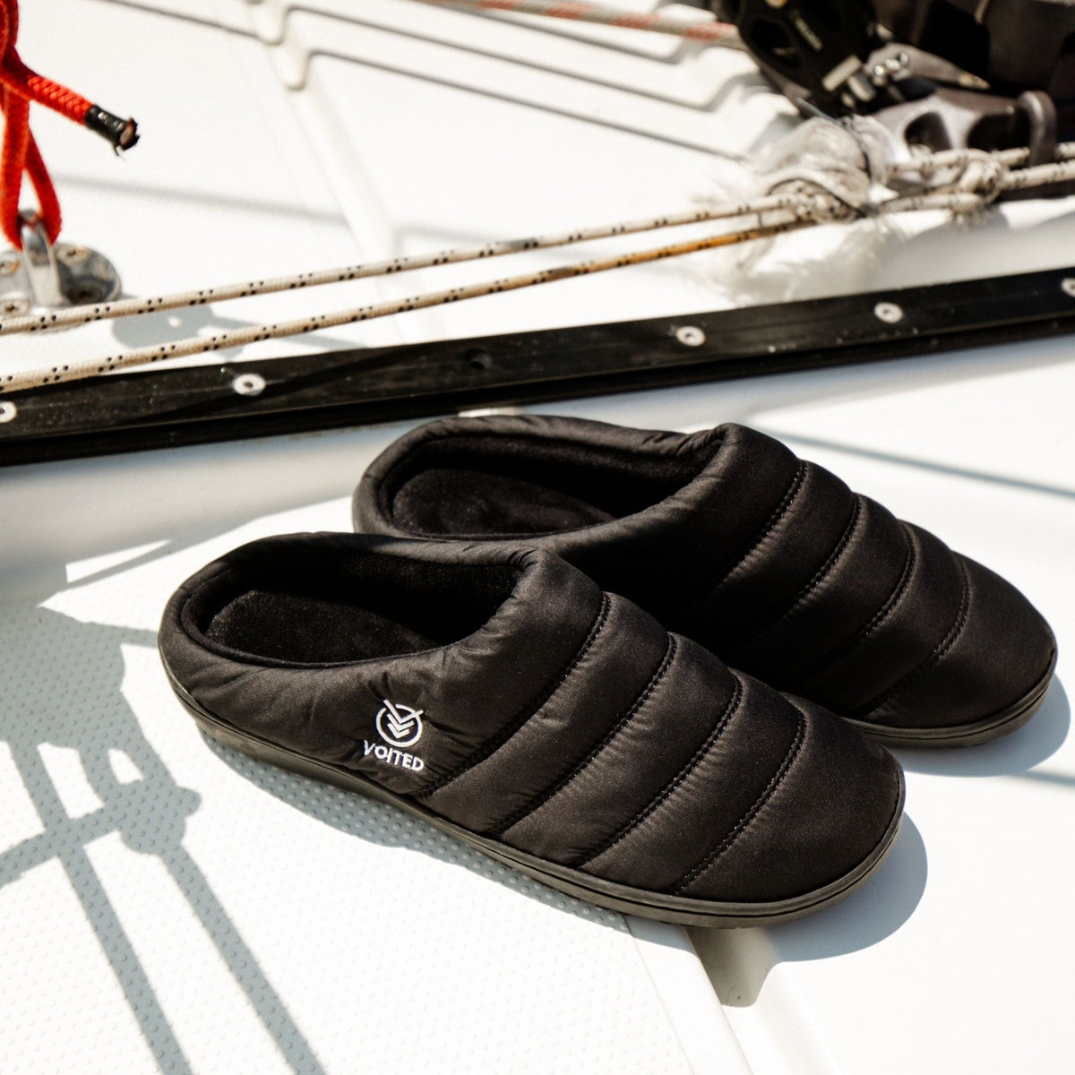 Voited Soul Slipper - Lightweight, Indoor/Outdoor Camping Slippers - Black