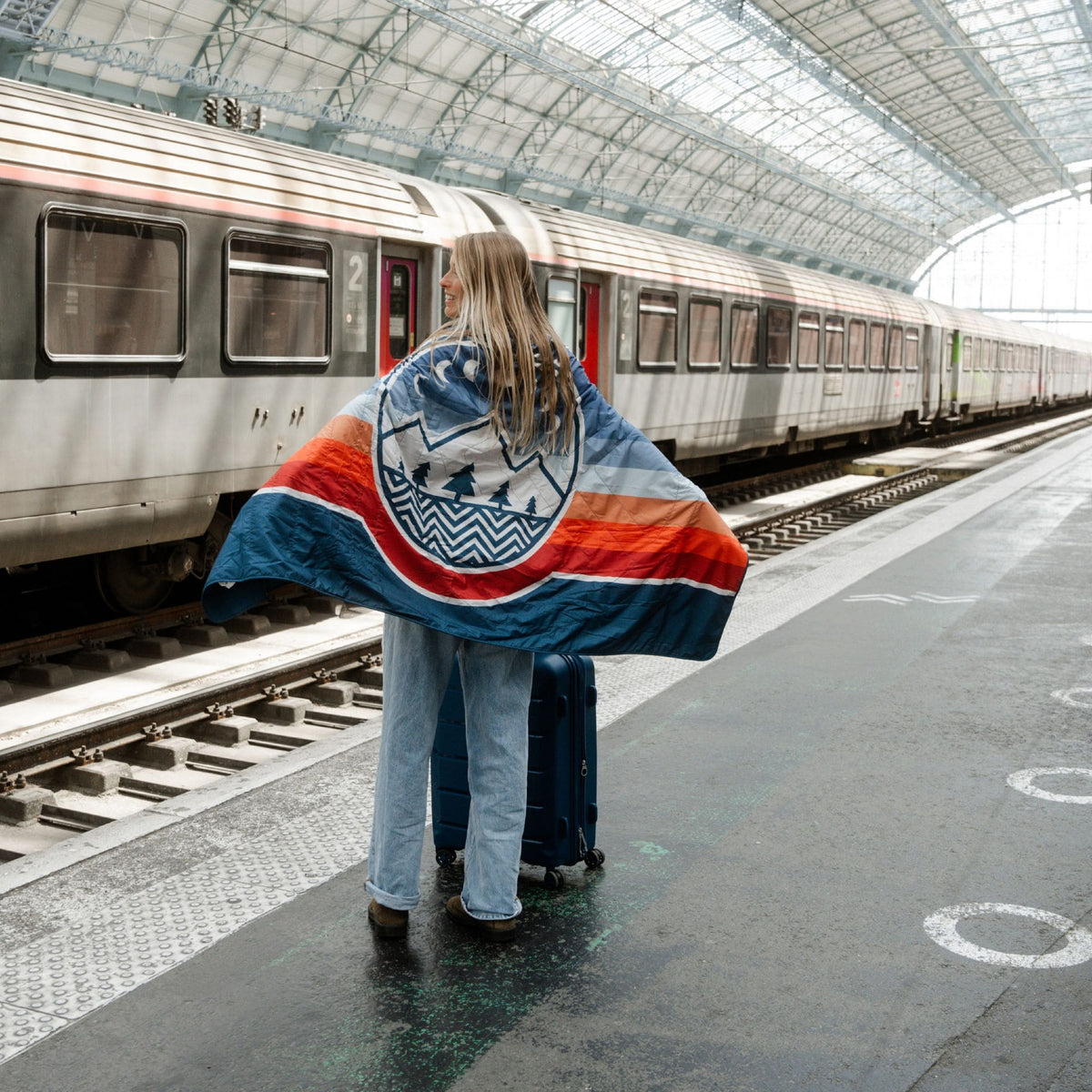 VOITED NeckPack Travel PillowBlanket - Camp Vibes Two
