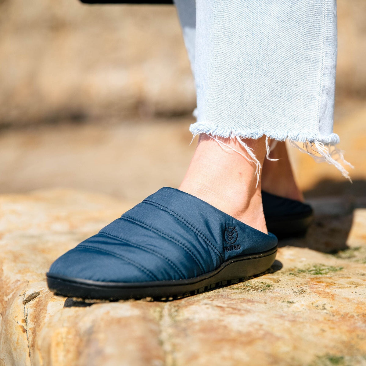Voited Soul Slipper - Lightweight, Indoor/Outdoor Camping Slippers - Ocean Navy