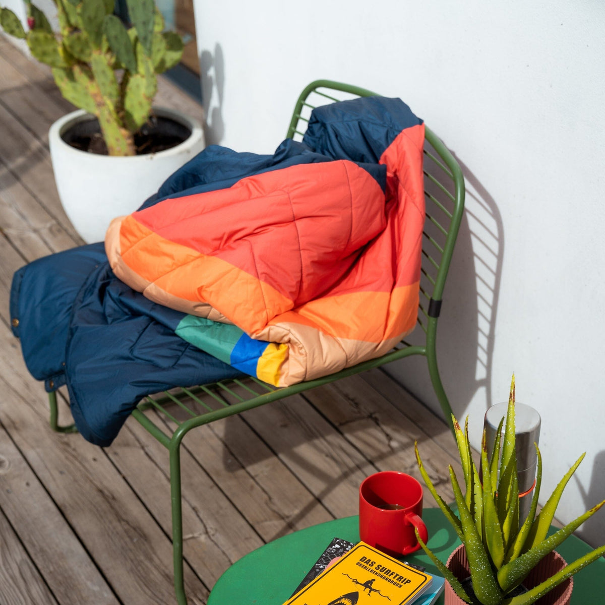 Voited Cloudtouch™ Indoor/Outdoor Camping Blanket - Origin